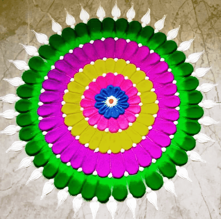 Ideal Circle Rangoli