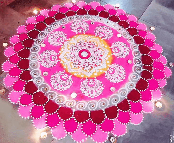 Refined Circle Rangoli