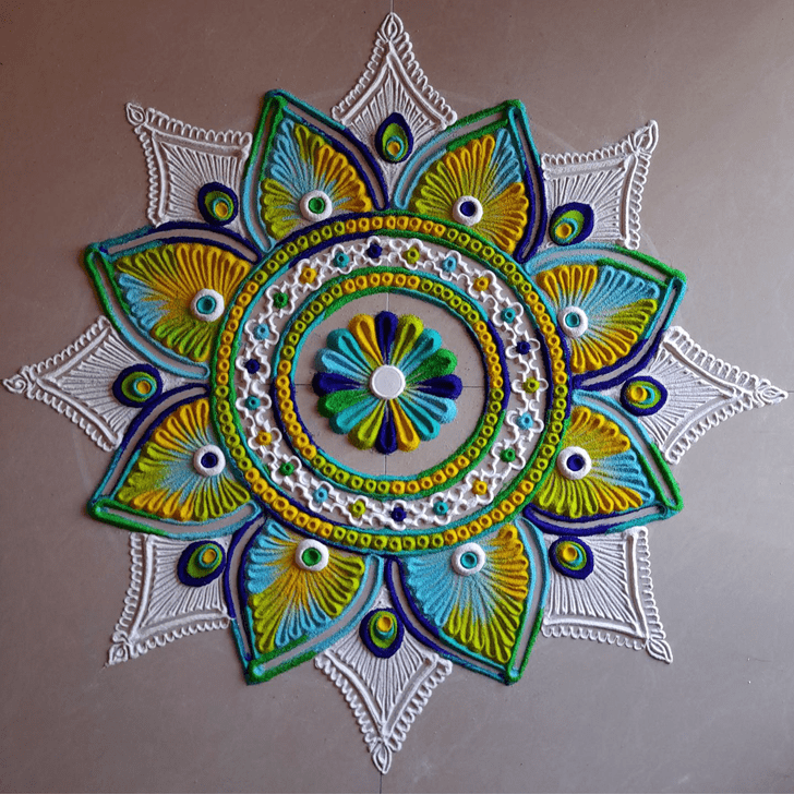 Delicate Classic Rangoli