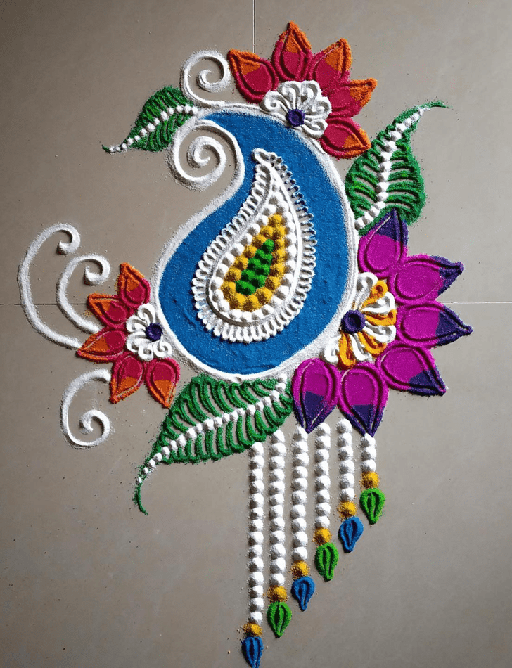 Enticing Classic Rangoli