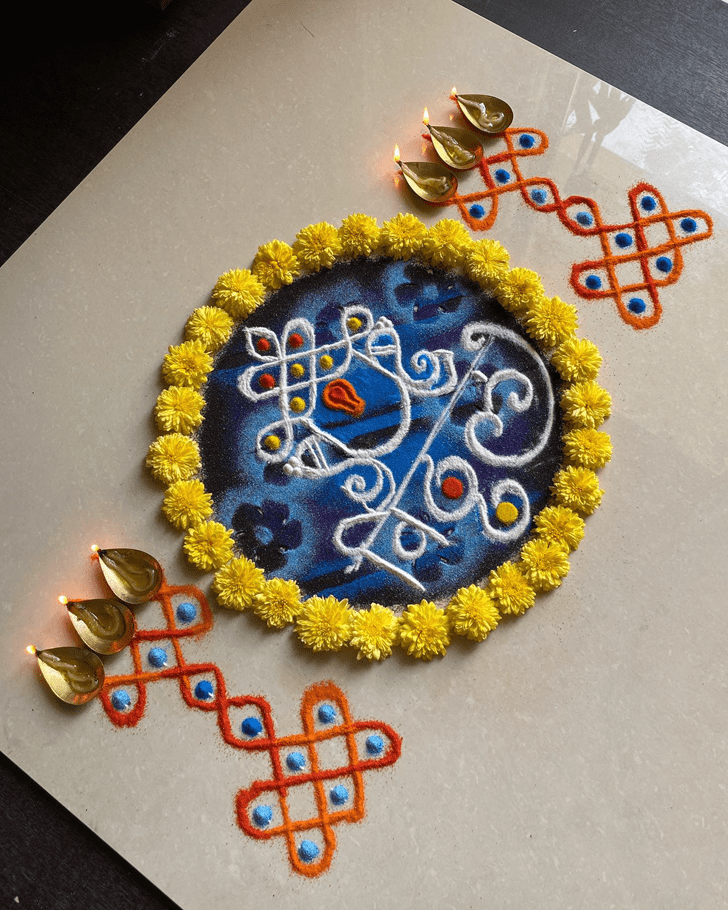 Shapely Classic Rangoli