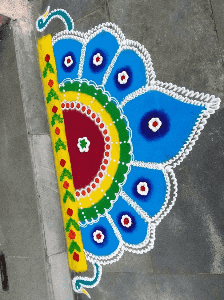 Grand Half Circle Rangoli