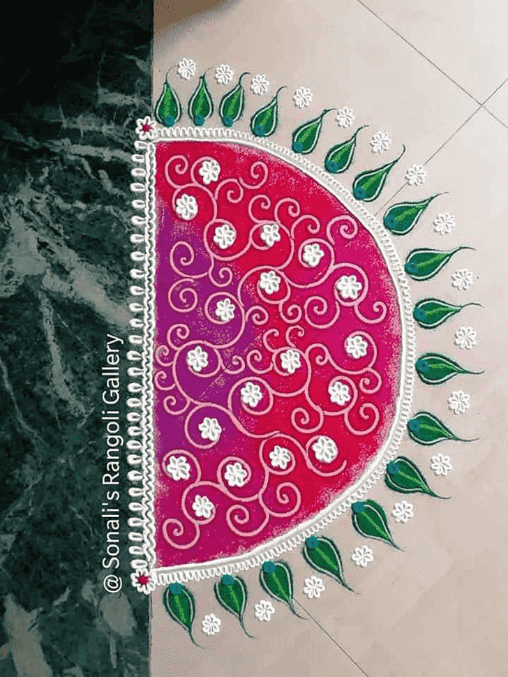 Ravishing Half Circle Rangoli