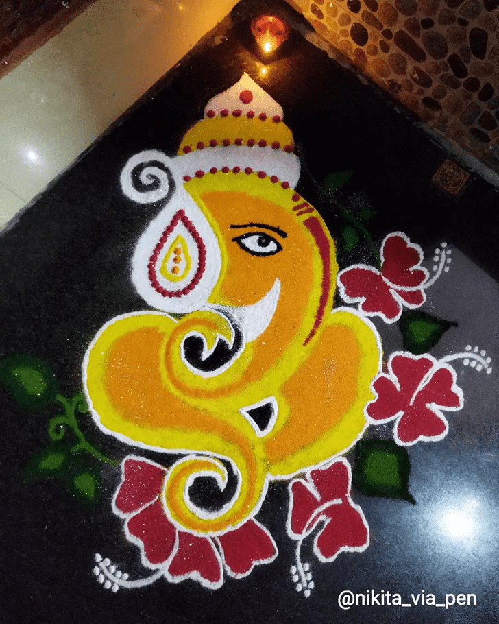 Elegant Lord Ganesha Rangoli