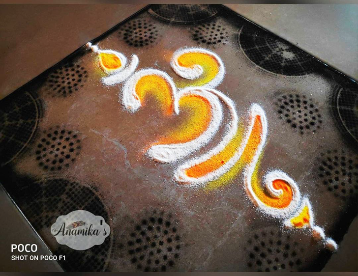 Excellent Om Rangoli