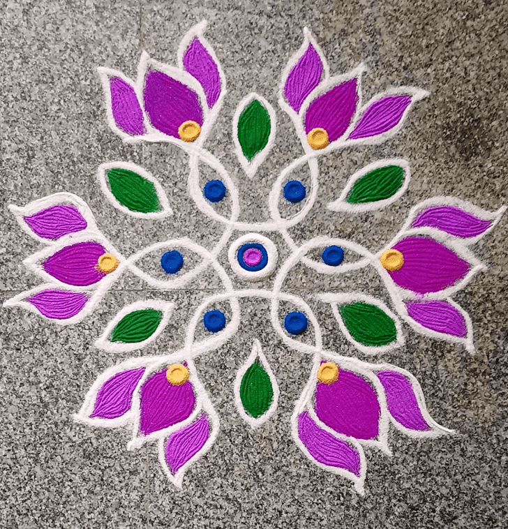 Delightful Paush Purnima Rangoli