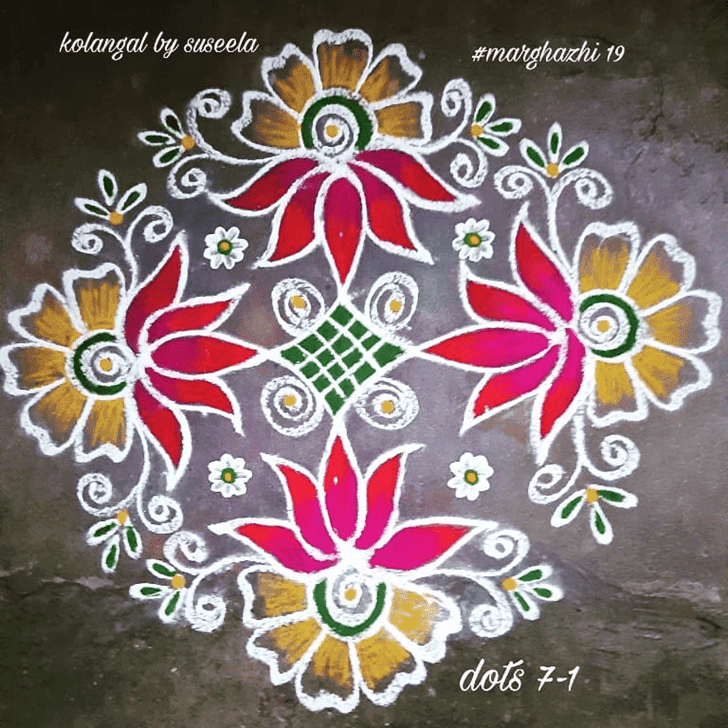 Classy Phalguna Purnima Rangoli