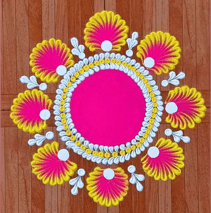 Good Looking Pradosh Rangoli