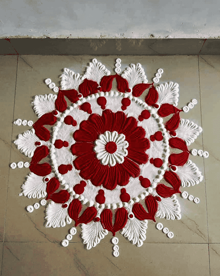 Ravishing Round Rangoli