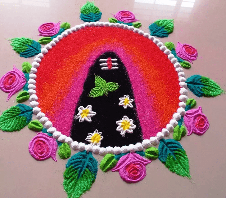 Delightful Shivling Rangoli