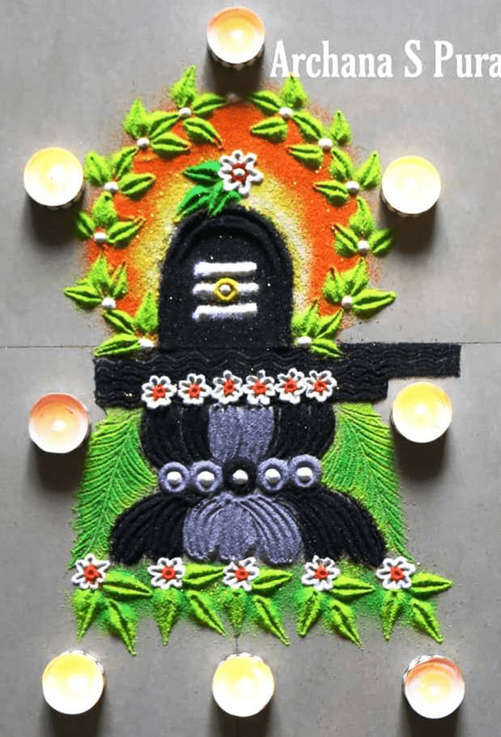 Elegant Shivling Rangoli