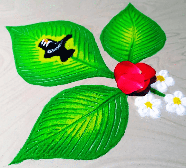 Marvelous Shivling Rangoli