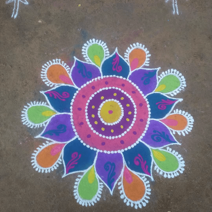 Ravishing Simple Rangoli