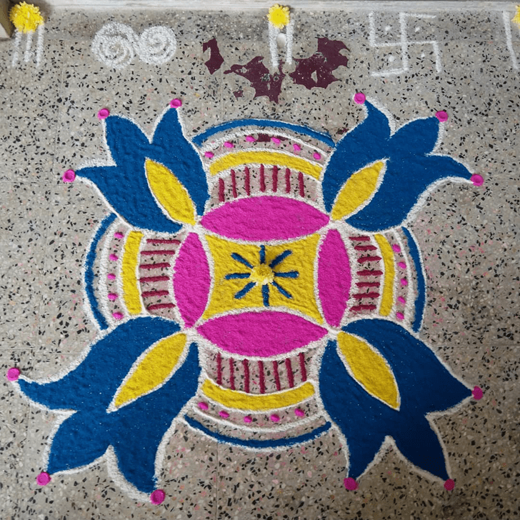 Resplendent Simple Rangoli