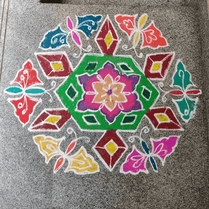 Charming Somvati Amavasya Rangoli